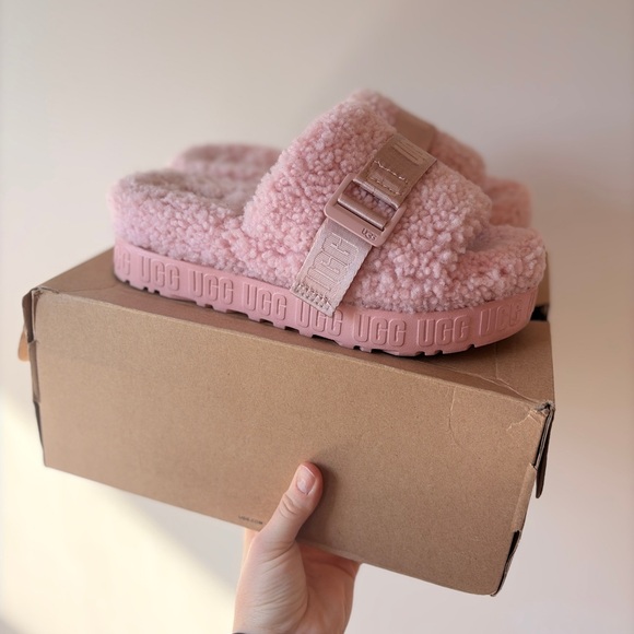 UGG Women's Pink Platform Slippers - Picture 4 of 11